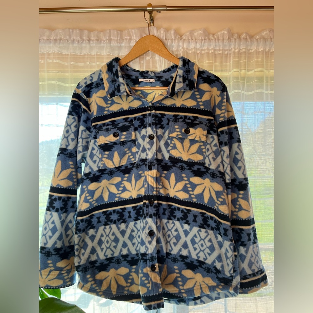 O'Neill Blue and Cream Patterned Button Up Fleece Shacket